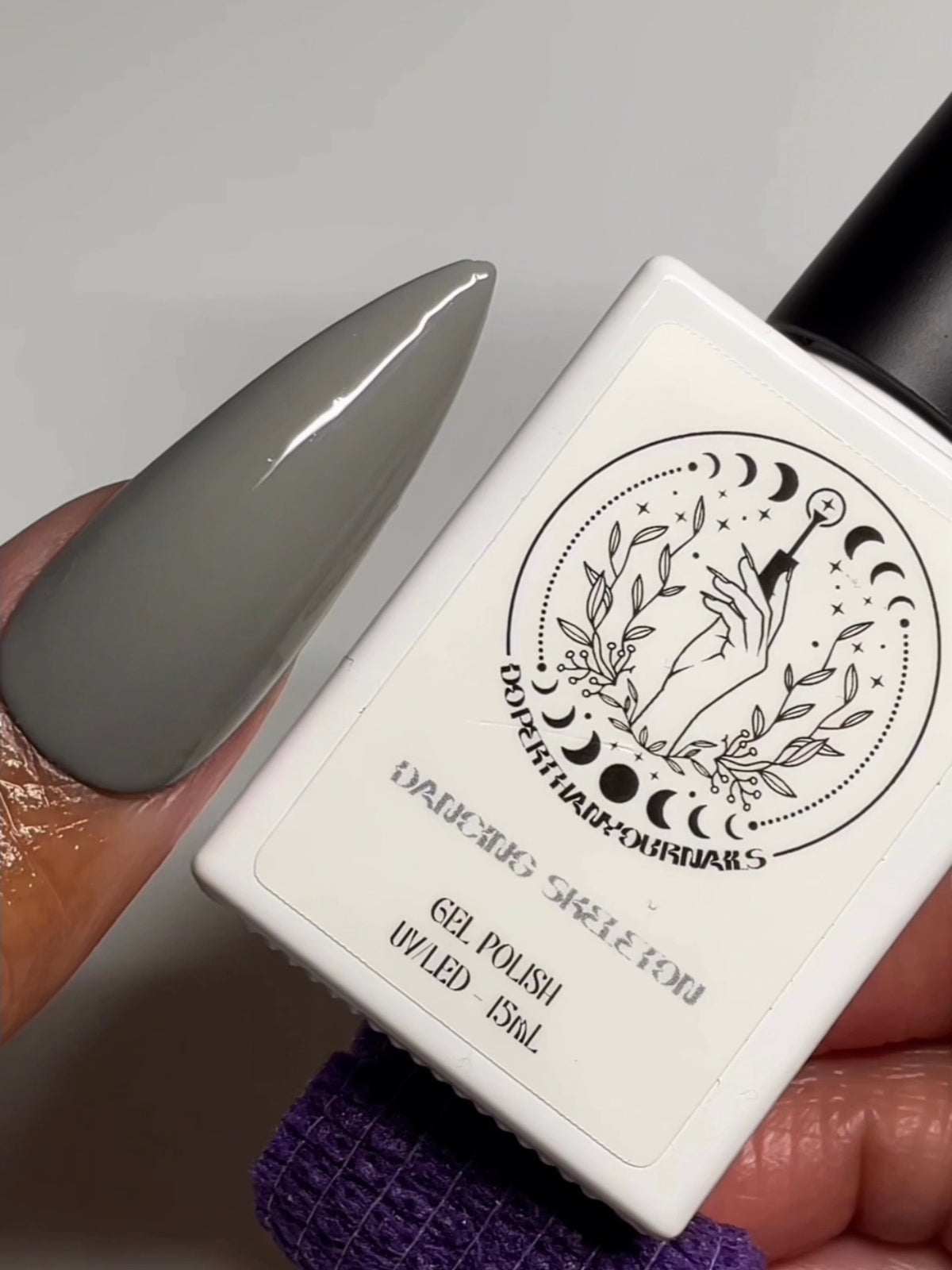 A Vintage Halloween - Gel Polish Collection + Top Coat + 12 mm Liner Brush