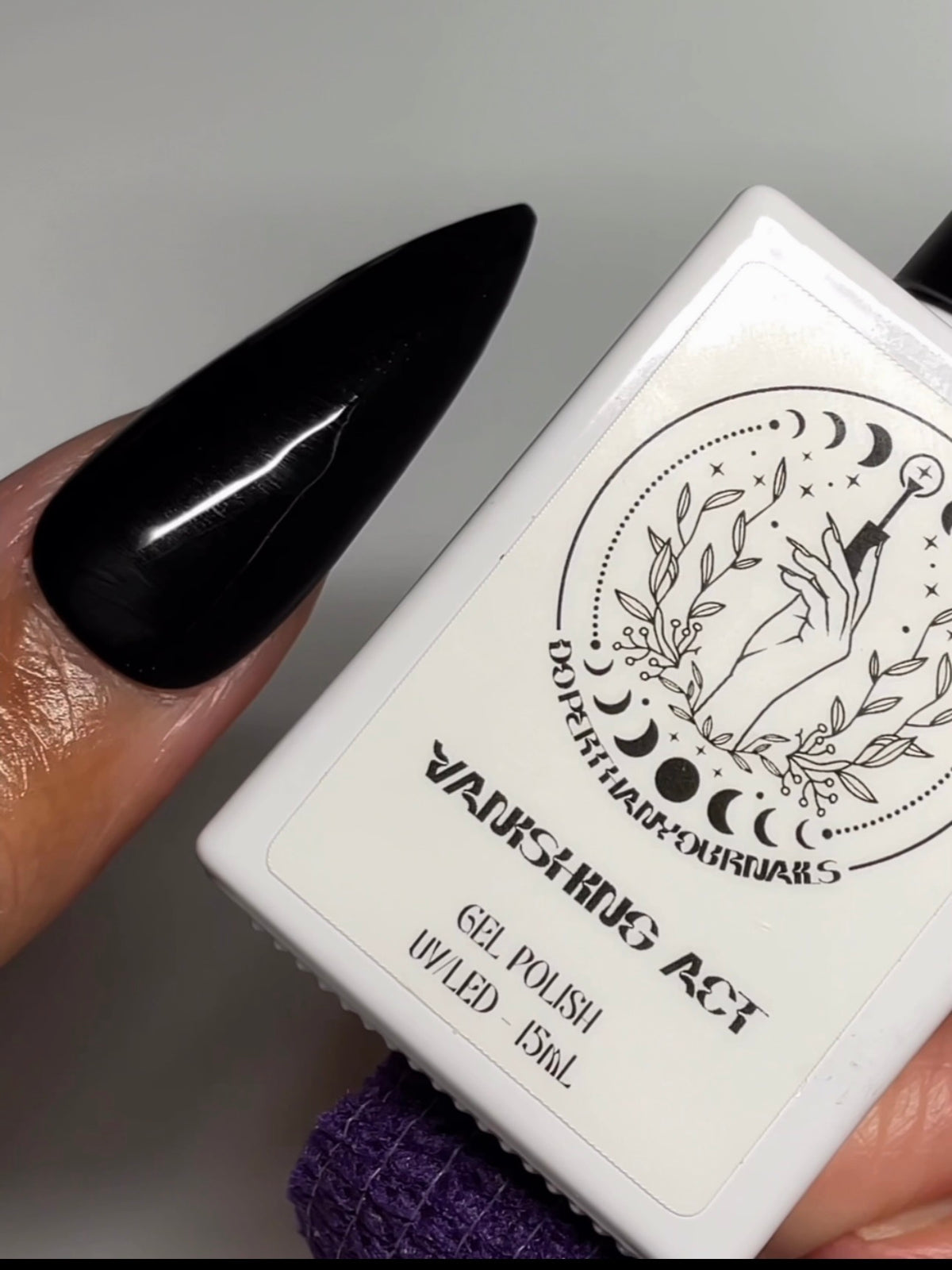 A Vintage Halloween - Gel Polish Collection + Top Coat + 12 mm Liner Brush
