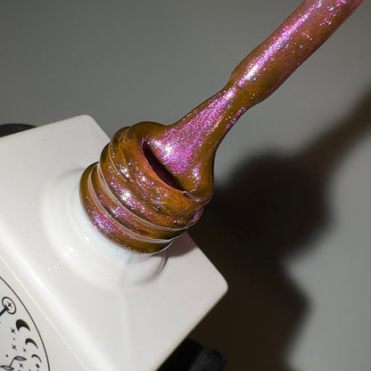 Crystal Ball - Cat Eye Gel Polish